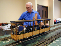 A001.jpg (188539 bytes)