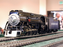 A036.jpg (128960 bytes)