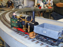 B128.jpg (139320 bytes)