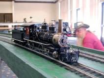 E045.jpg (120337 bytes)